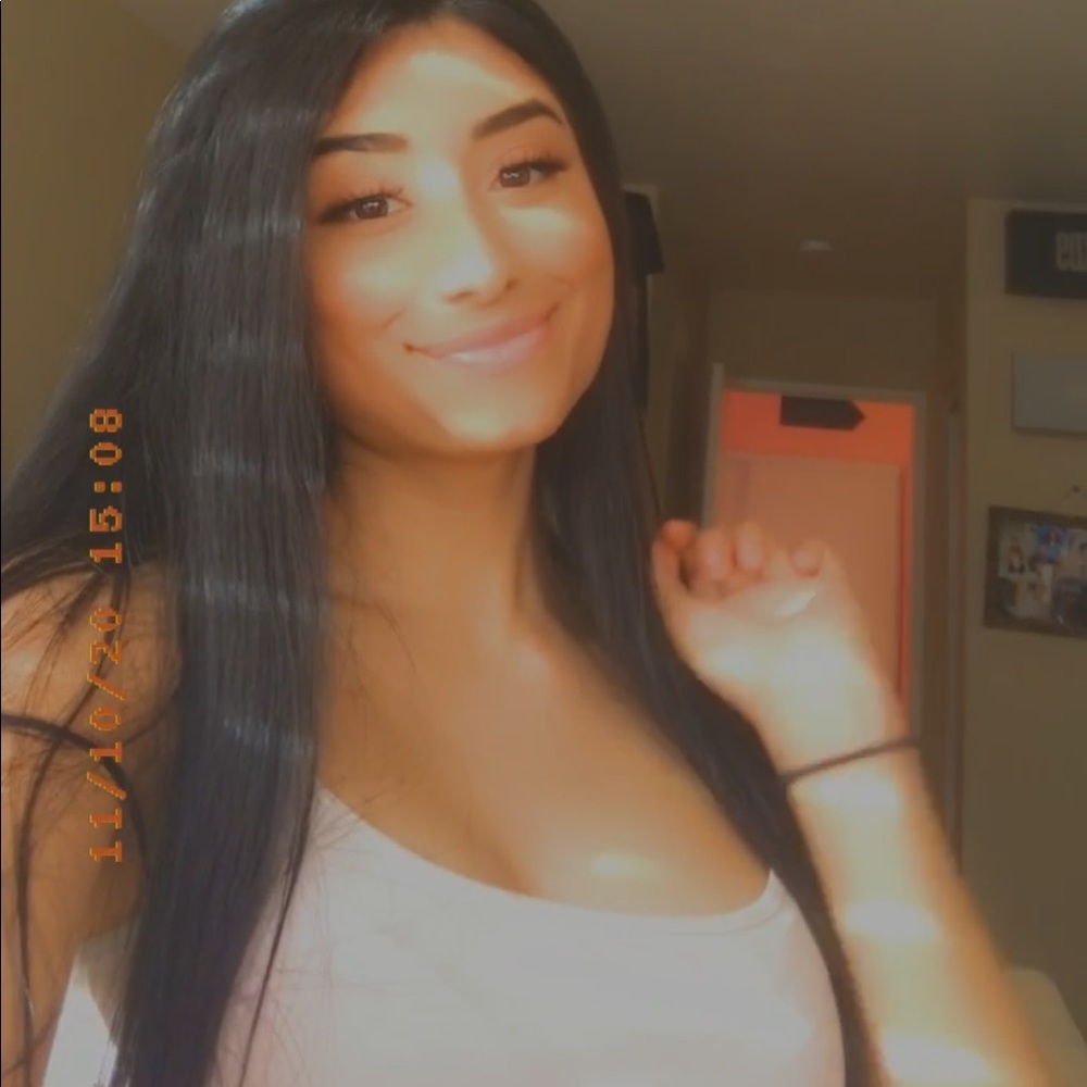 Meet your Posher, Melissa